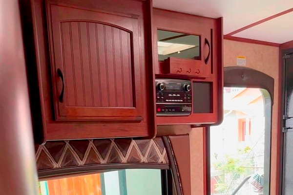 π¨π¦ Beautiful Jayco Whitehawk 24' Travel Trailer!