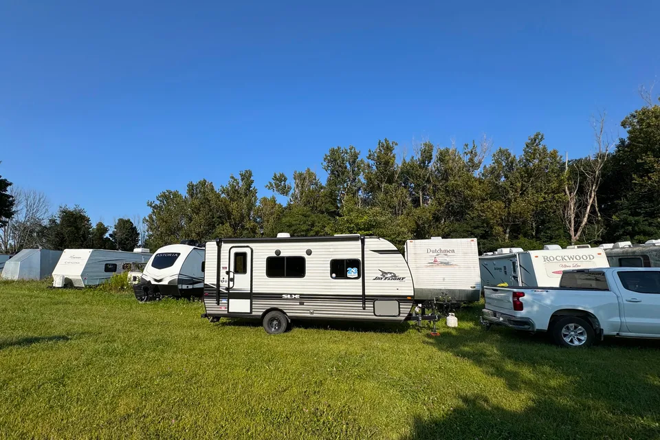 Easy trailer Jayco Jayflight 195Rb Travel Trailer