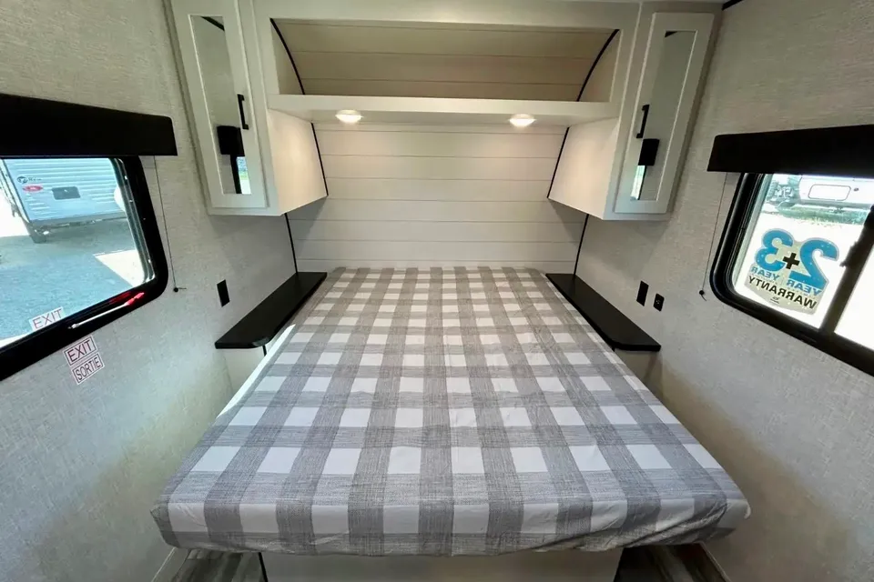 Easy trailer Jayco Jayflight 195Rb Travel Trailer