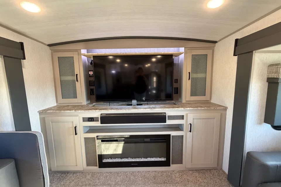 Brian's Forest River Hemisphere Fifth Wheel