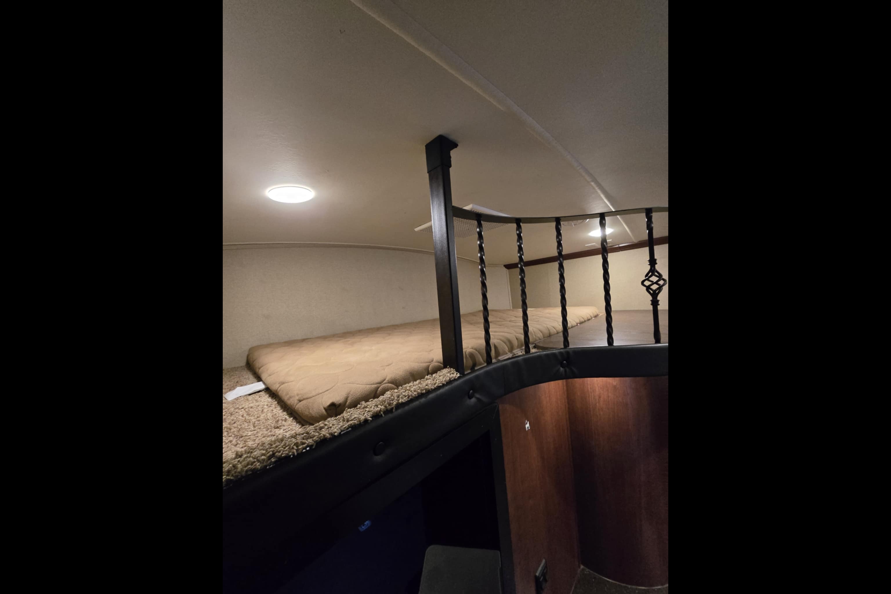 Dustin's Evergreen Tesla Fifth Wheel