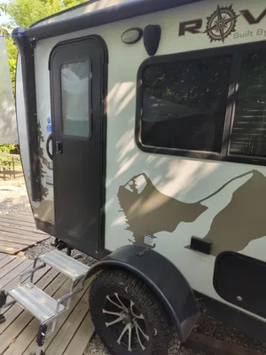 Boondock / Campsite, SUV Towable Travel Lite RV 14FD Travel Trailer