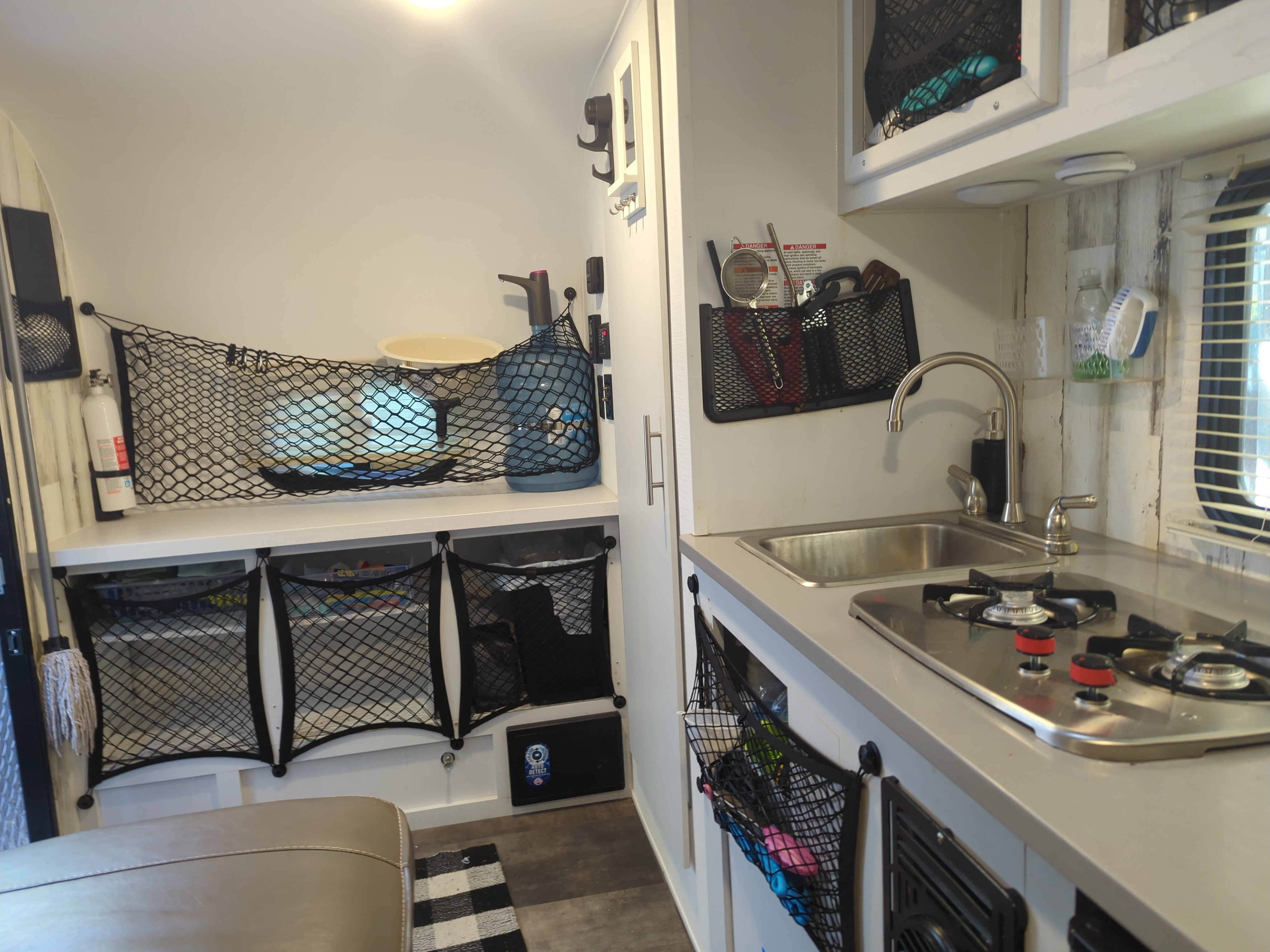 Boondock / Campsite, SUV Towable Travel Lite RV 14FD Travel Trailer