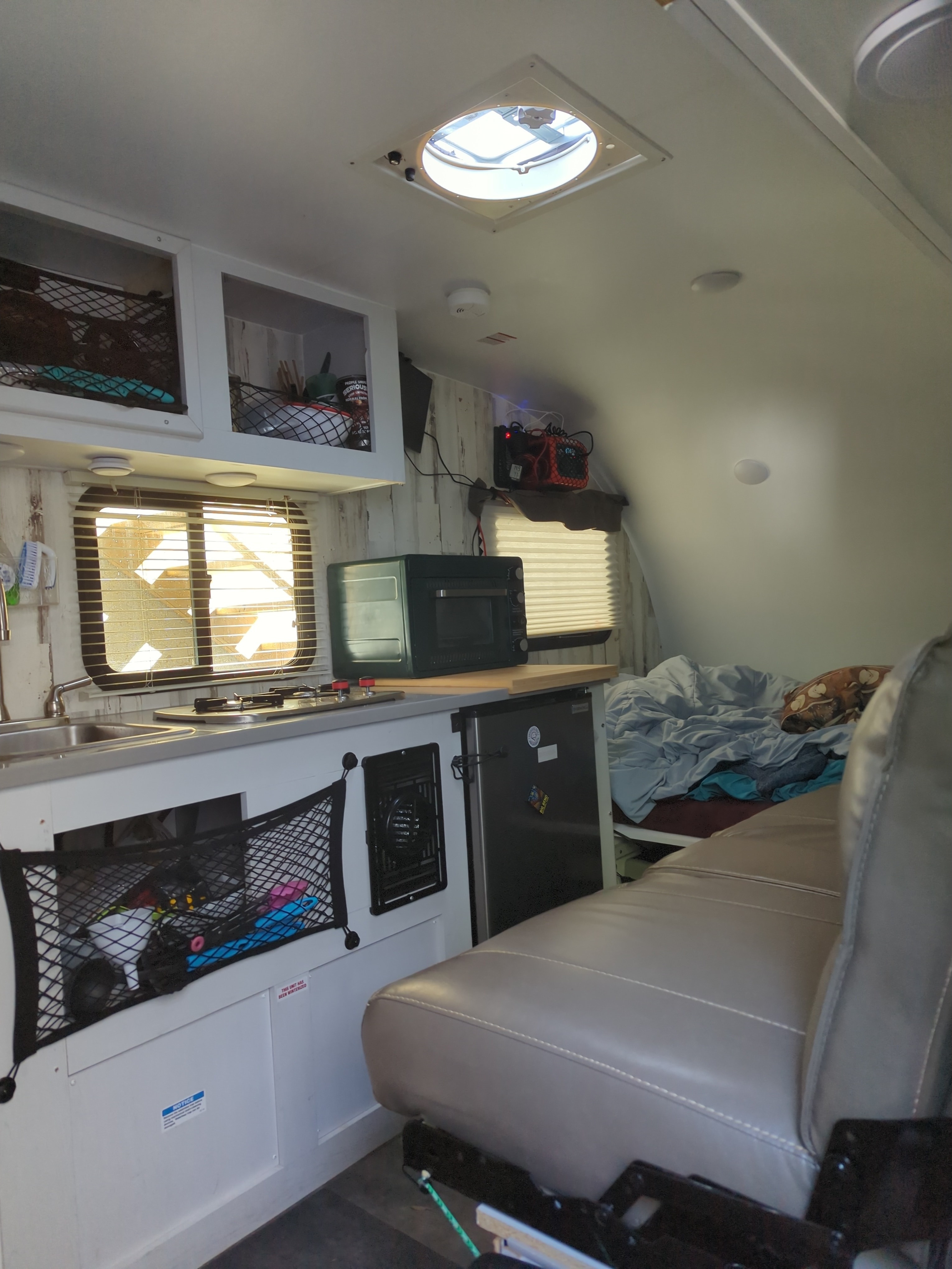 Boondock / Campsite, SUV Towable Travel Lite RV 14FD Travel Trailer