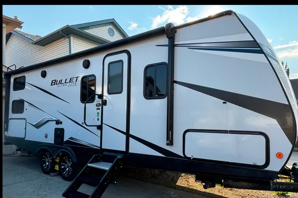 Sophie's family Travel Trailer