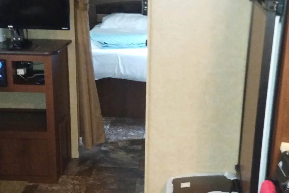 Julius's RV Cottage
