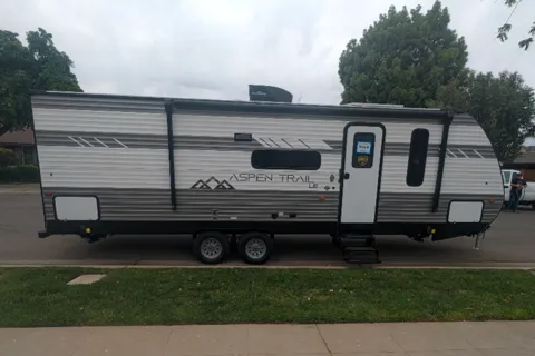 Andrea's Dutchmen Aspen Travel Trailer