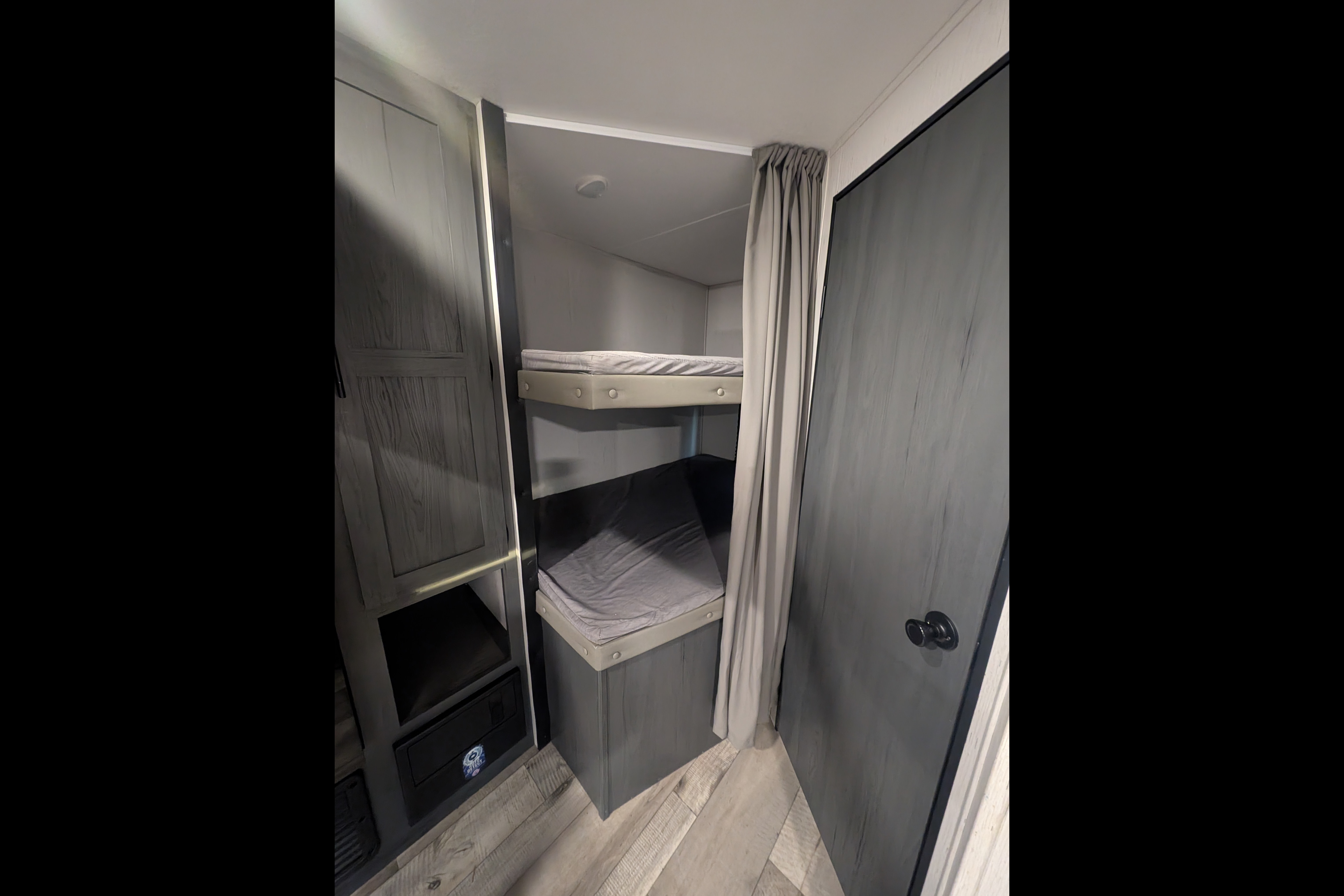 Andrea's Dutchmen Aspen Travel Trailer