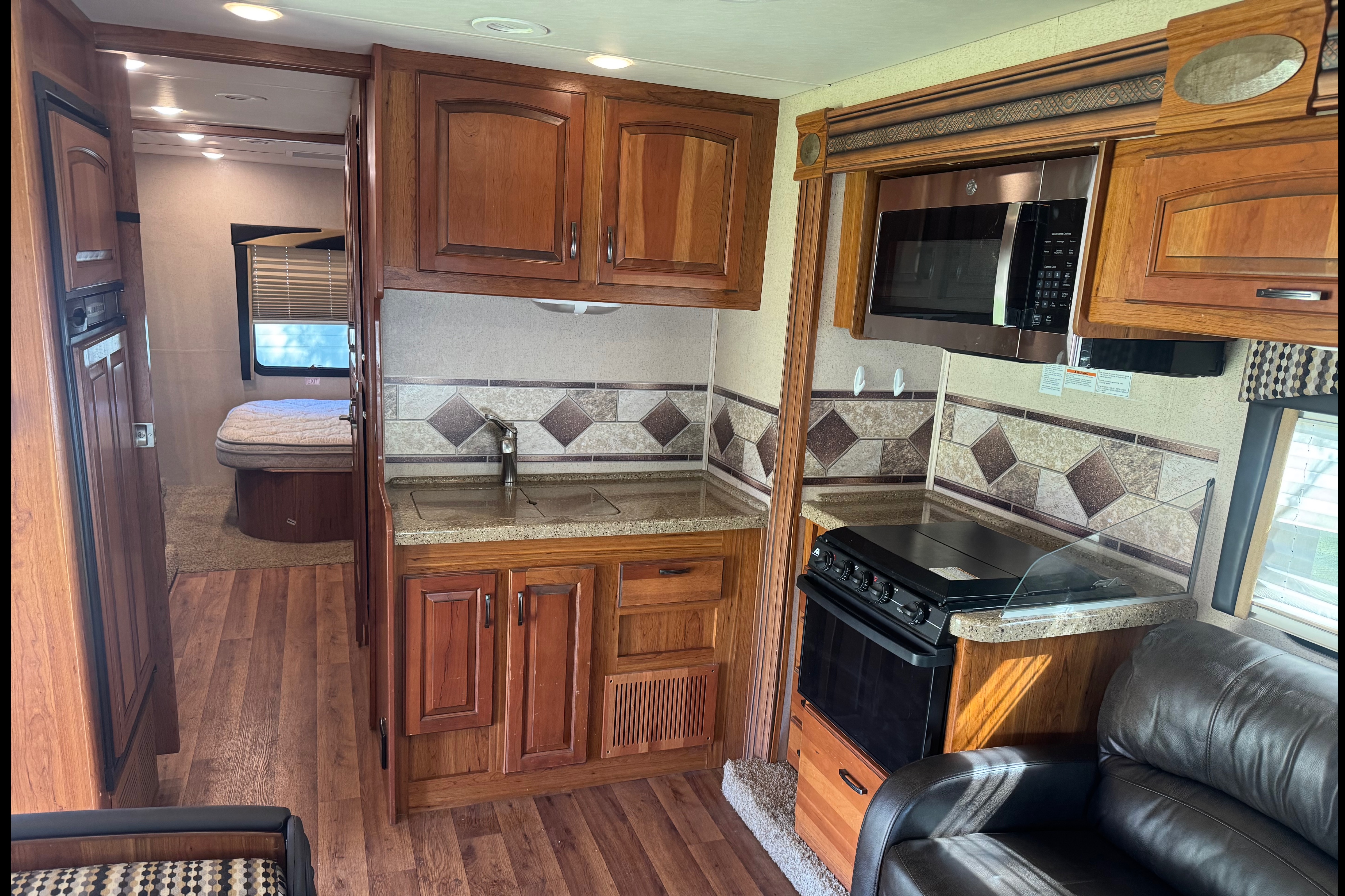 Wade's Jayco Greyhawk Class C