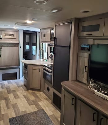 Kip's Forest River Mallard m312 Travel Trailer