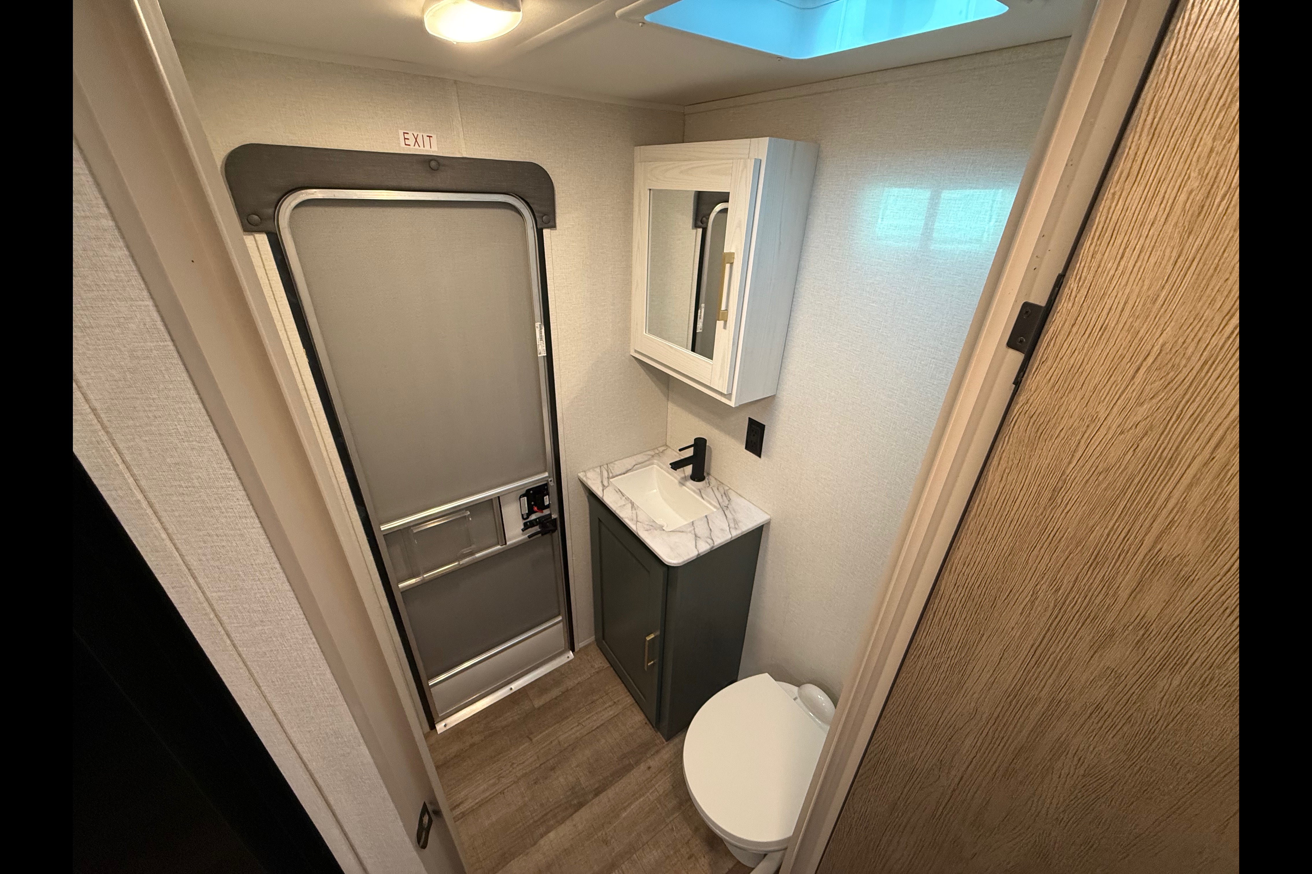 2 Bedroom 1.5 Bath Eddie Bauer Luxury