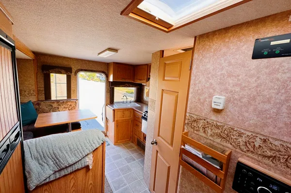 Justin's Okanagan Truck Camper