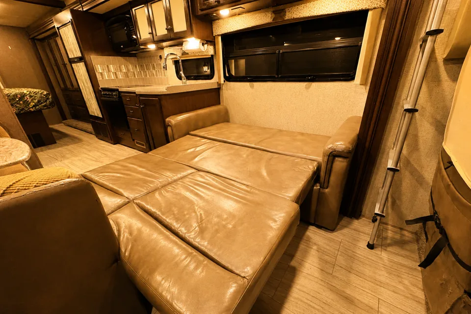 🏕️ Perfect Adventure Awaits! | 2019 Thor Windsport 29M