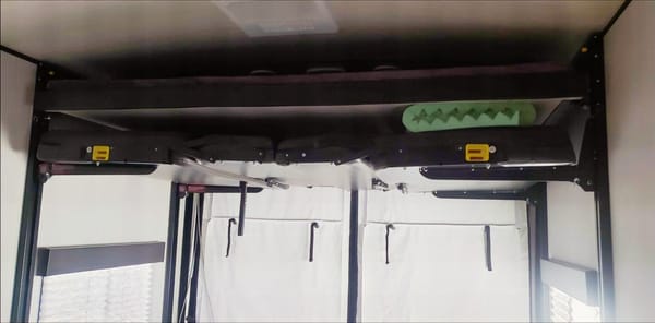 Deep South Camping Heartland T322 Toy Hauler