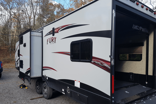 Trailer Toyhauler with lots of space for family and toys-