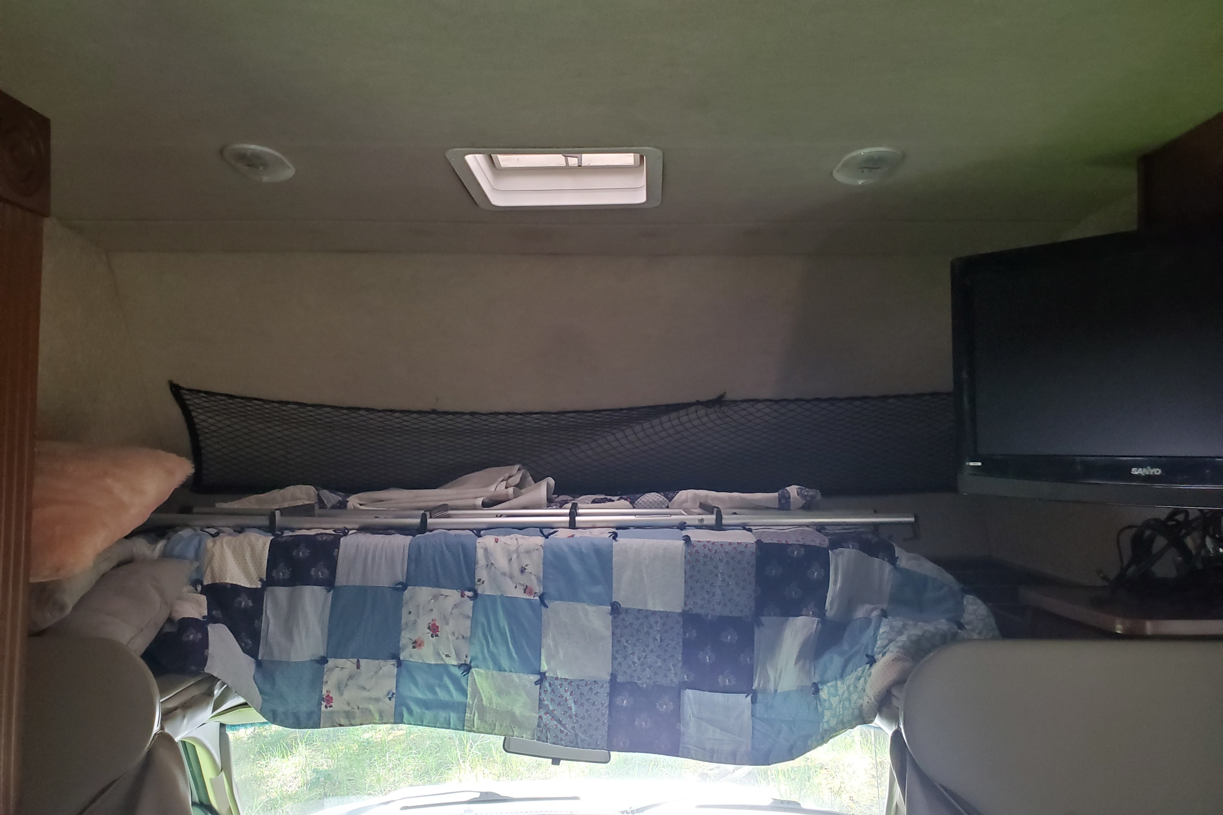 Ashley's Fleetwood Jamboree Searcher Class C