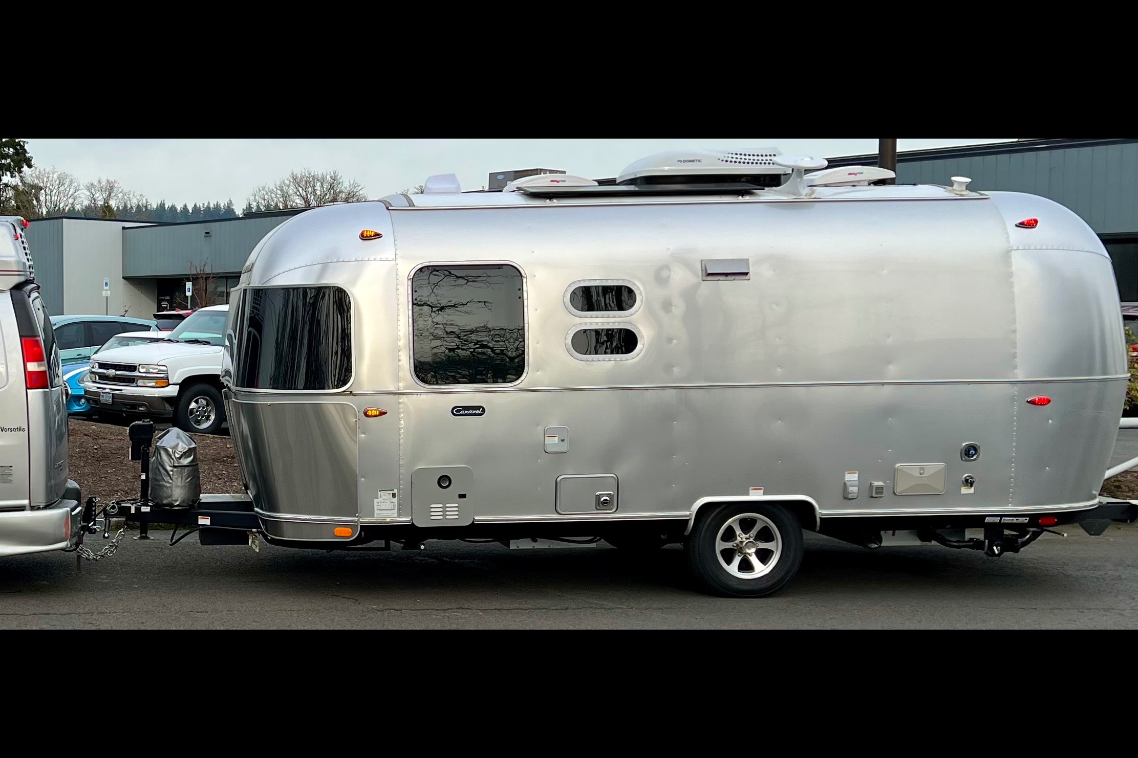 "Caroline" -- a Pristine 2022 Airstream Caravel 22FB Travel Trailer