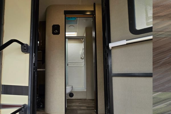 DOW RV ON 7-SIXTY