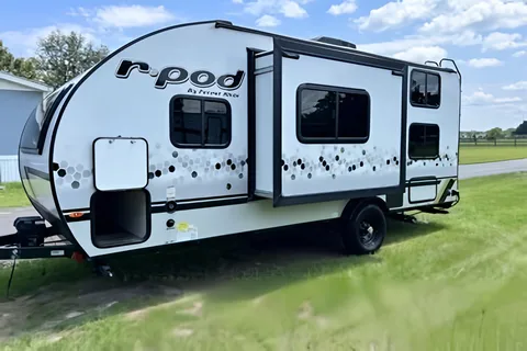 Alex's Forest River R-Pod 193 Travel Trailer