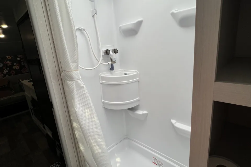 Alex's Forest River R-Pod 193 Travel Trailer