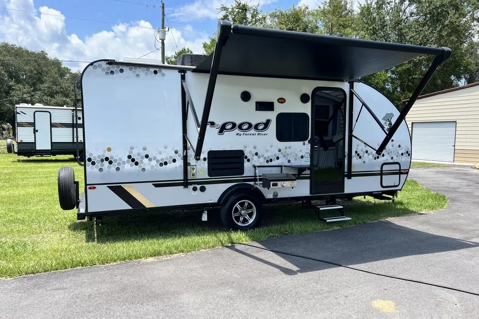Alex's Forest River R-Pod 193 Travel Trailer