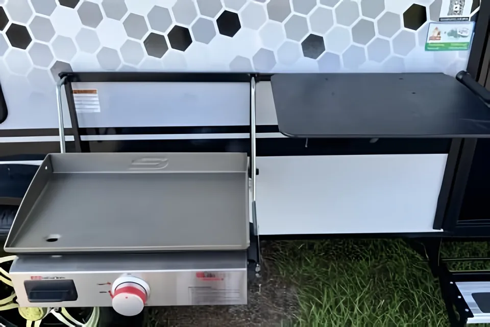 Alex's Forest River R-Pod 193 Travel Trailer