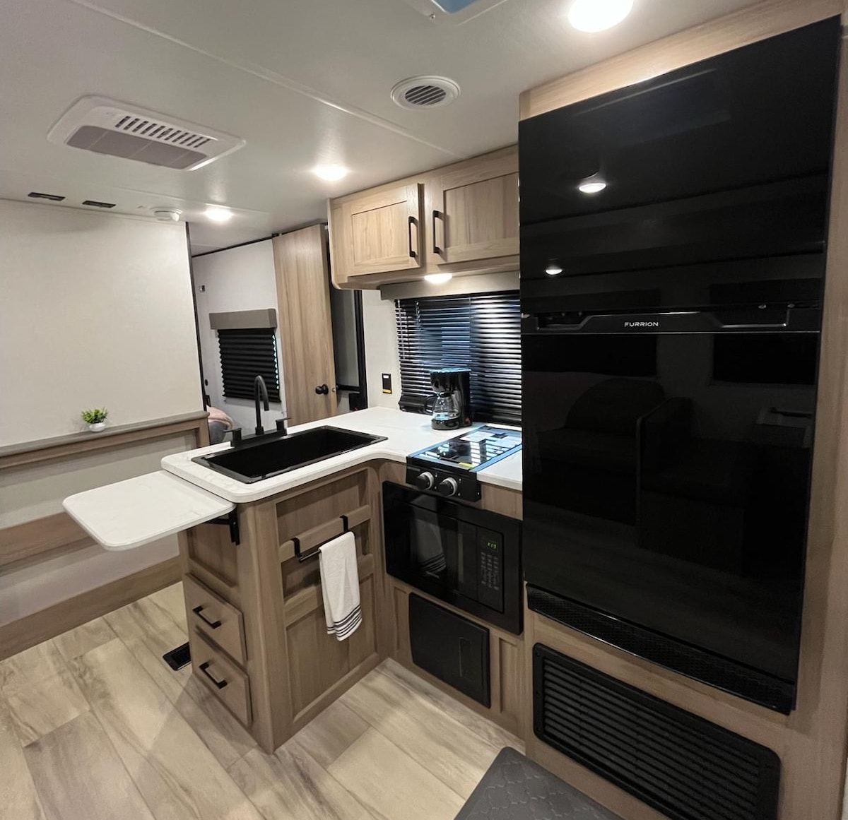 Jenny's 2025 Coachmen 17B Travel Trailer CL34