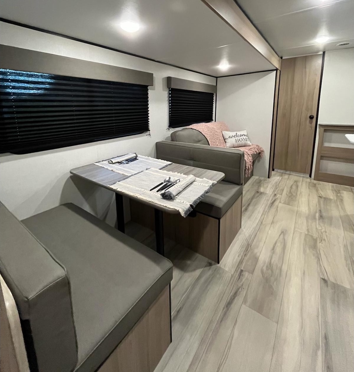 Jenny's 2025 Coachmen 17B Travel Trailer CL34