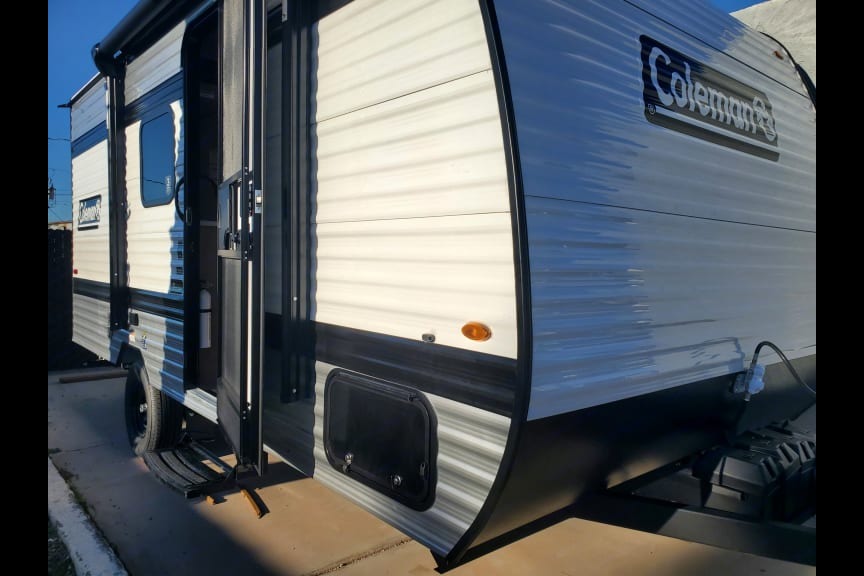 Brand New 2026 Keystone Coleman 17b #4