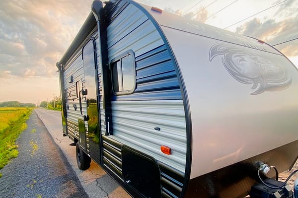 Enjoy the Great Outdoors in the Wolfpup!!