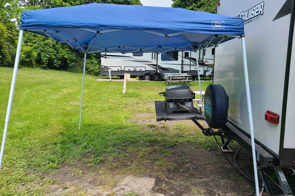 *DELIVERY ONLY* Cruiser RV Shadow Cruiser 225RBS 22 Travel Trailer