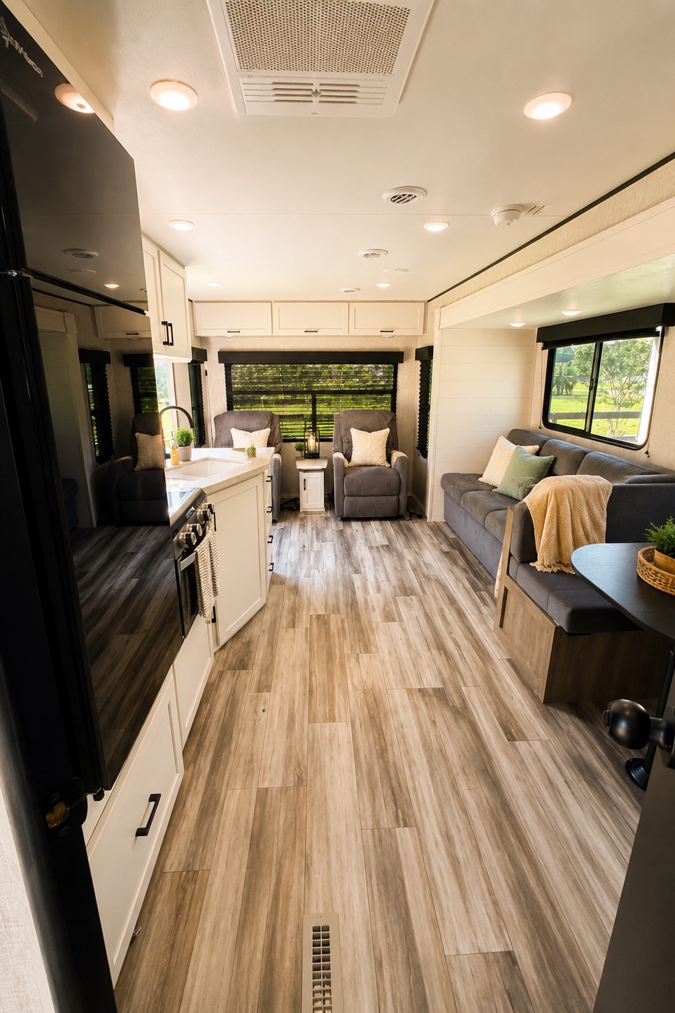 Southern Serenity- 2025 Jayco 262RLS