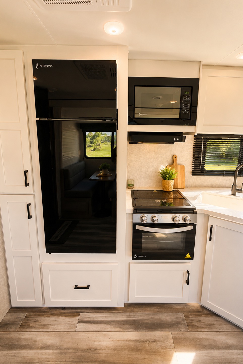 Southern Serenity- 2025 Jayco 262RLS
