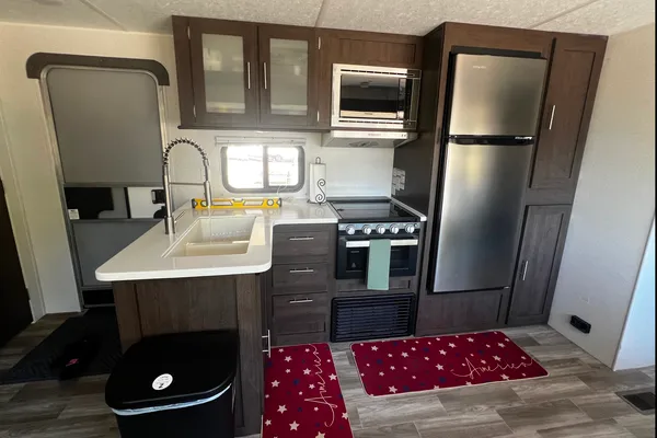 The Wildwood Bunkhouse Retreat
