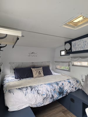 Renovated Skipper 14 - Tent On Wheels