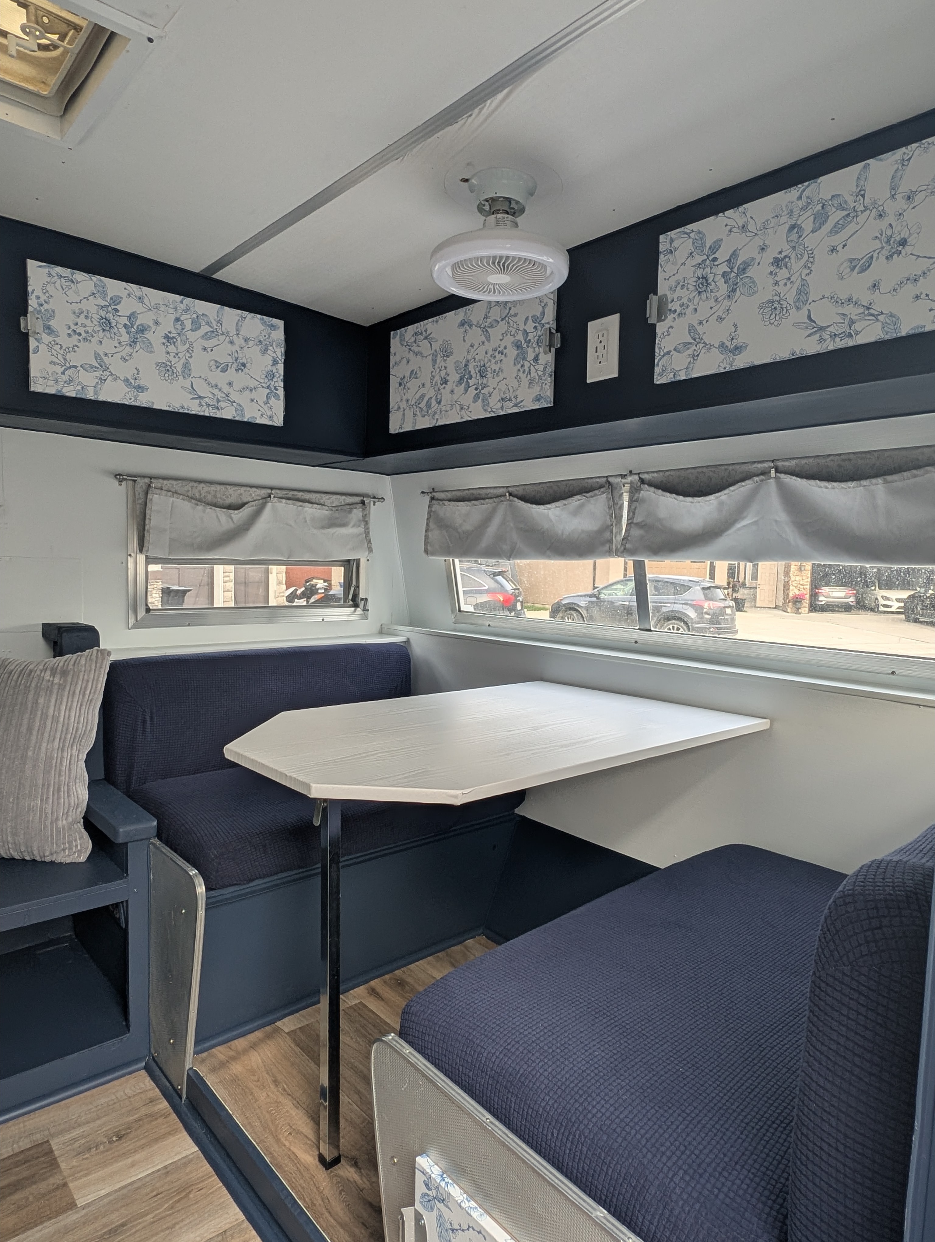 Renovated Skipper 14 - Tent On Wheels