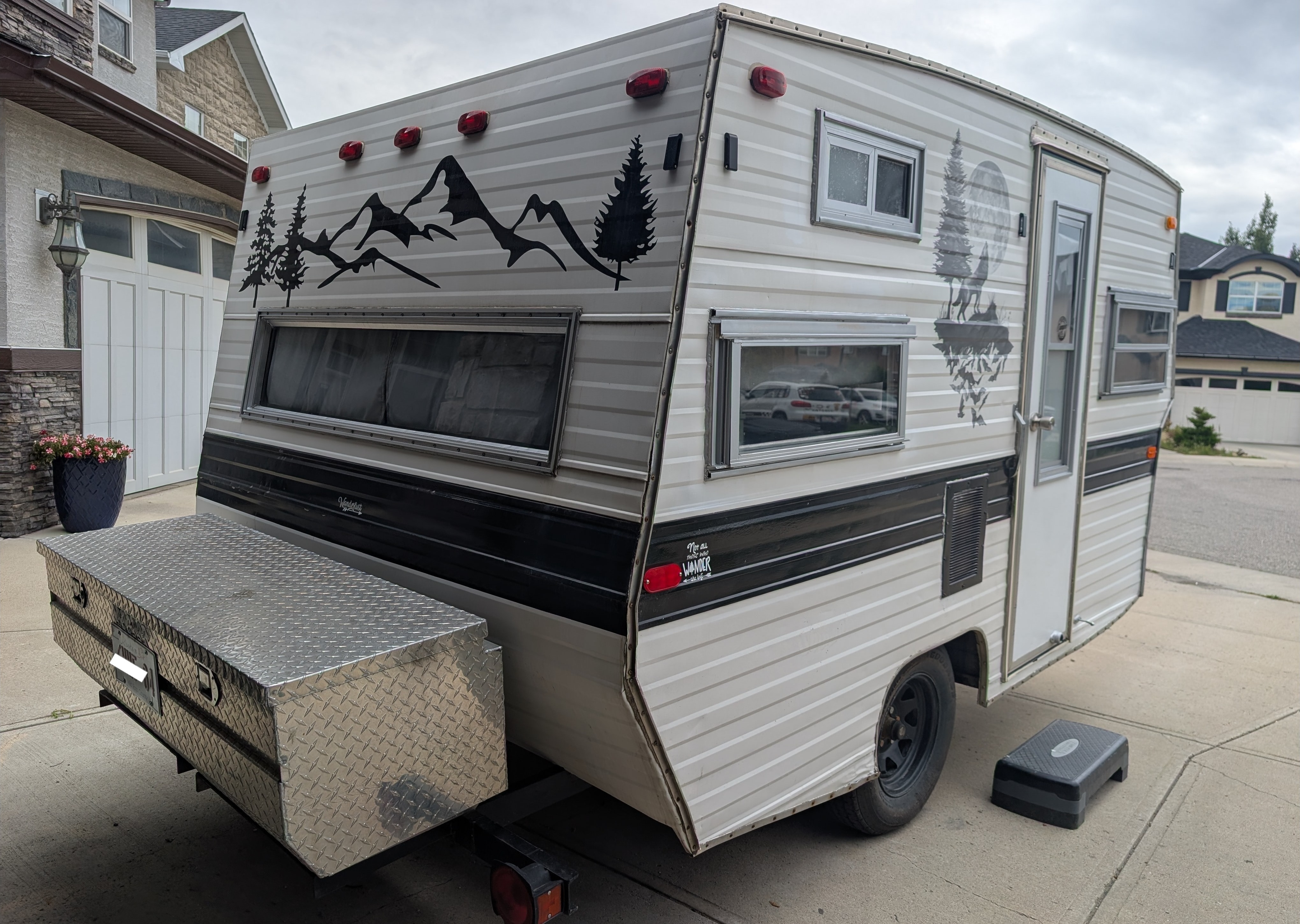 Renovated Skipper 14 - Tent On Wheels