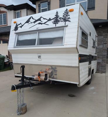 Renovated Skipper 14 - Tent On Wheels