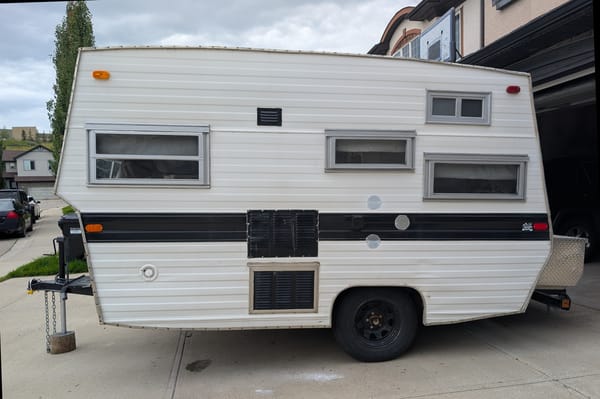 Renovated Skipper 14 - Tent On Wheels