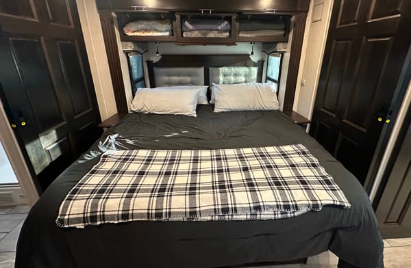 Forest River Berkshire XL 40E Class A Diesel Pusher