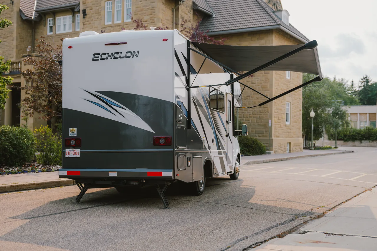 Louez mon 2024 Thor Motor Coach Echelon MB 24 pour 450 $/nuit | RVezy