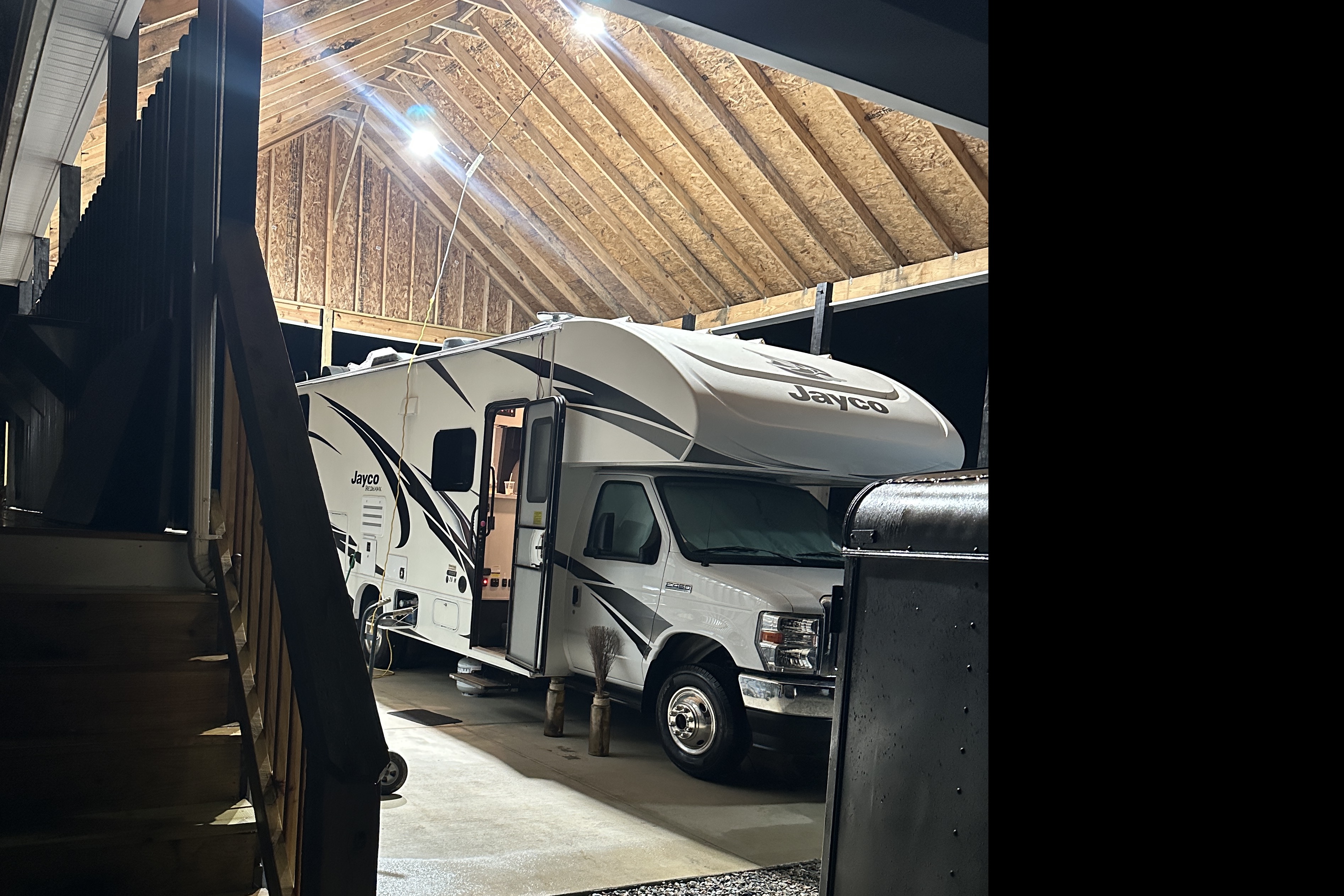 Edgar's Jayco redhawk Class C