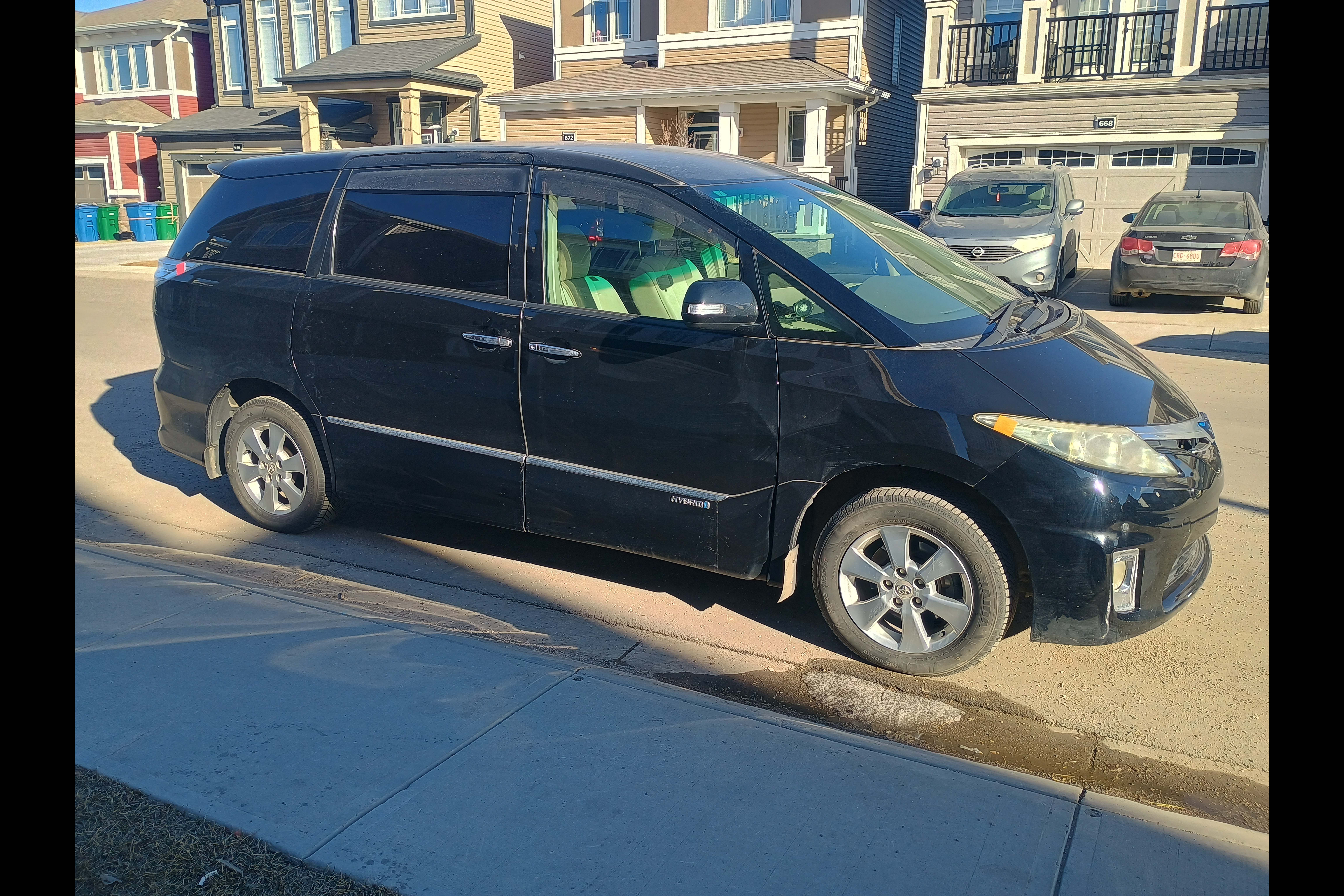 Toyota Campervan (7 seats/2 sleeps) Park Pass +Airport pickup (US/Canada)