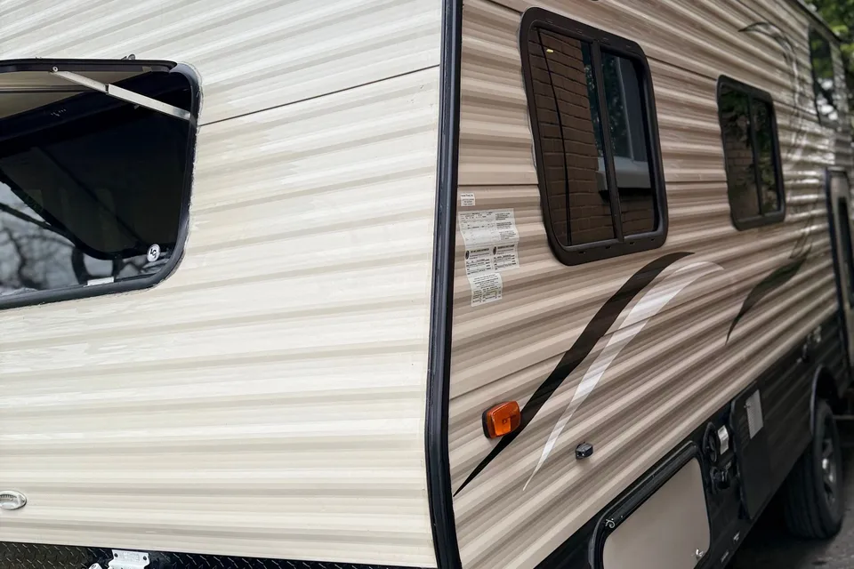 Wen's Coachmen Clipper Travel Trailer