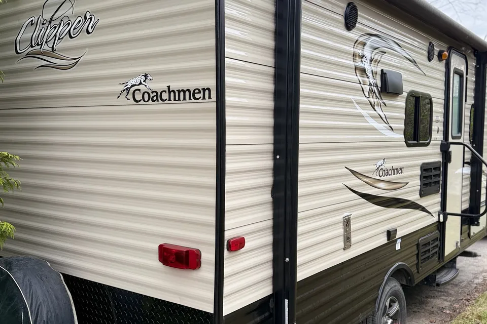 Wen's Coachmen Clipper Travel Trailer