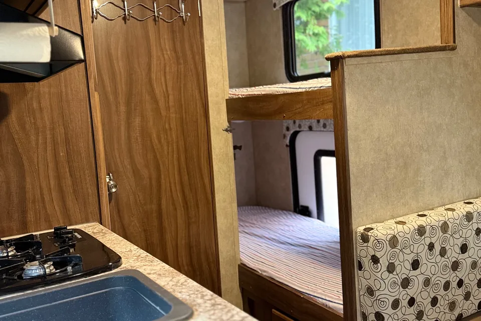 Wen's Coachmen Clipper Travel Trailer