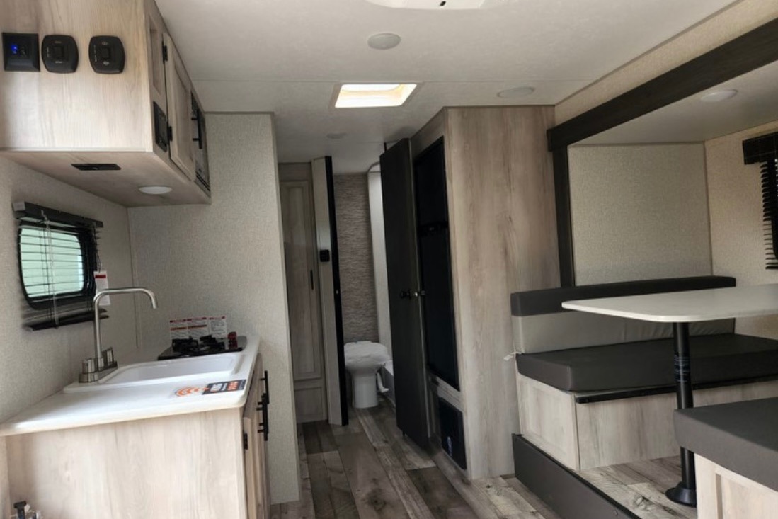 Jeff's 2023 Sportsmen 191BHK Travel Trailer