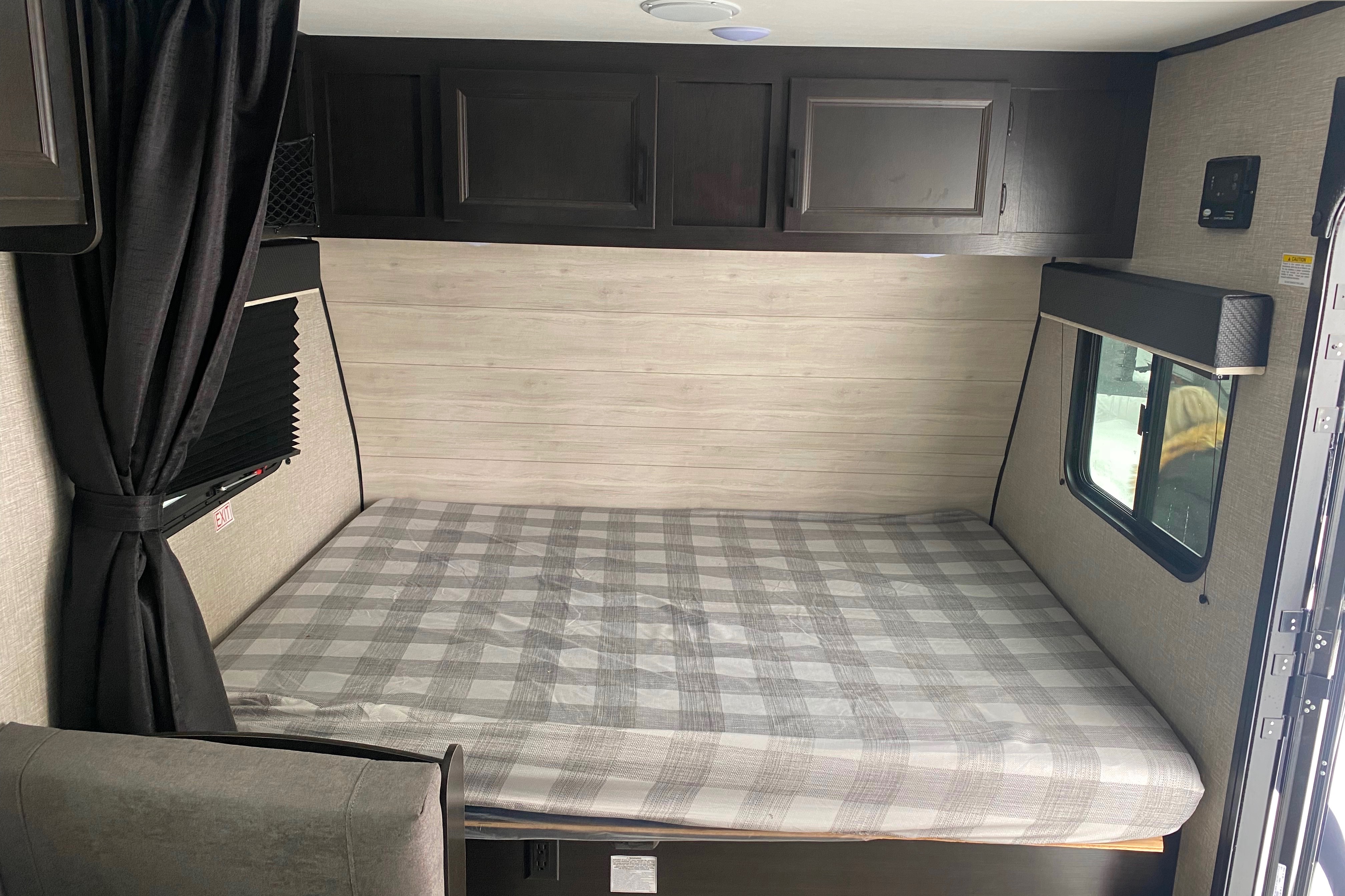 David's 2022 Jayco 17ft Bunkhouse