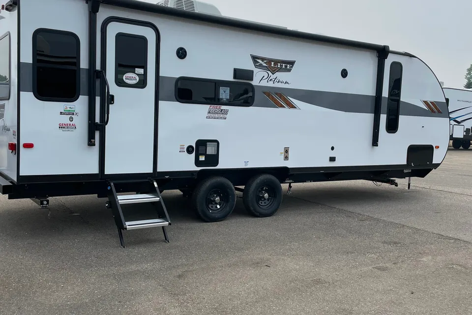 Eric's Forest River 24RLXLX Travel Trailer