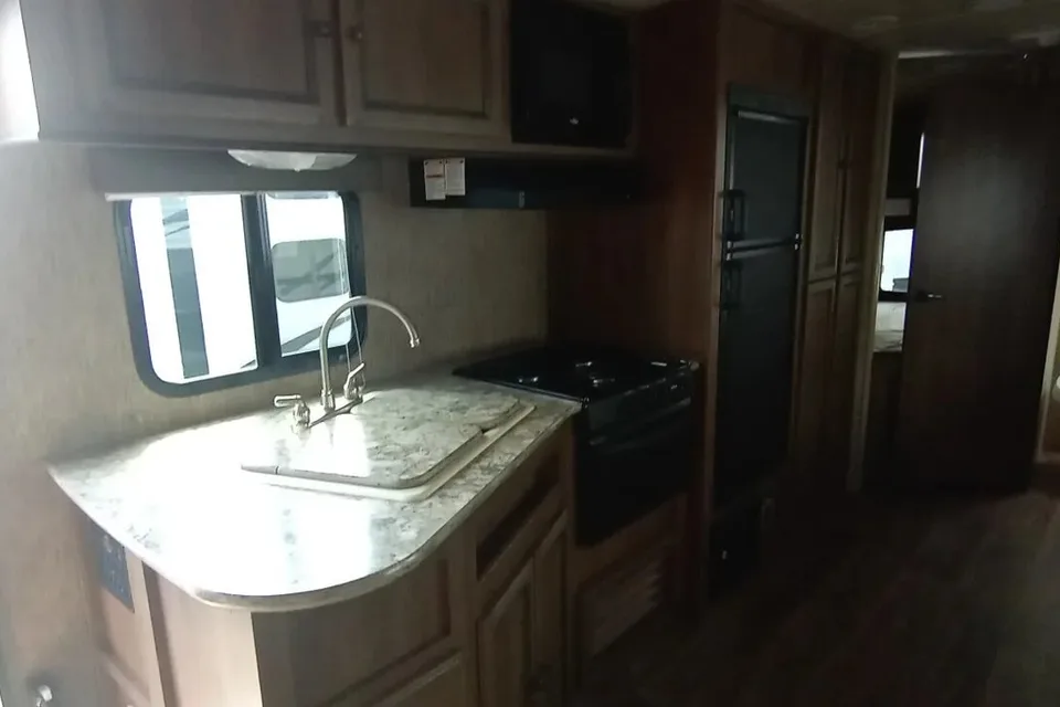 Rent our Cruiser RV S279DBS Travel Trailer!